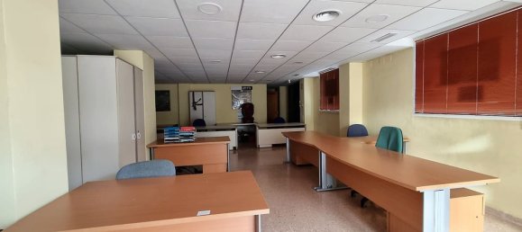 Imóvel comercial em Alicante, Spain 240 m² N.º 95970 6