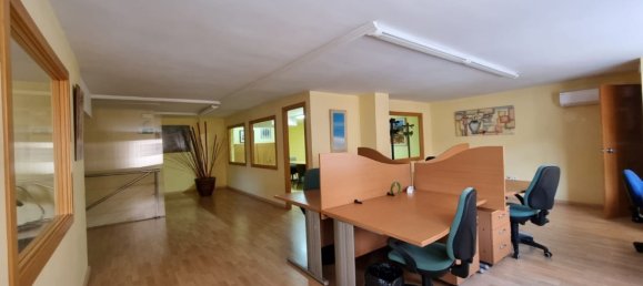 Imóvel comercial em Alicante, Spain 240 m² N.º 95970 10