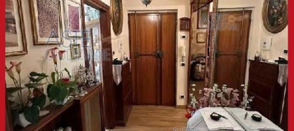 5 bedrooms Apartment in Rome, Italy No. 330873 43