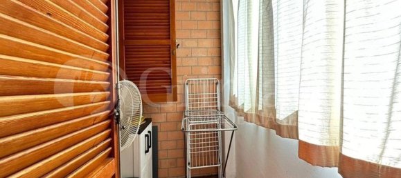 5 rooms Apartment in Monte Roberto, Italy No. 57783 15