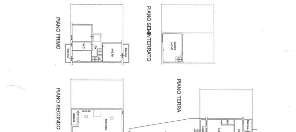 5 rooms Apartment in Monte Roberto, Italy No. 57783 39