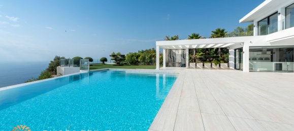 4 Schlafzimmer Villa in Benitachell, Spain, Nr. 5303 2