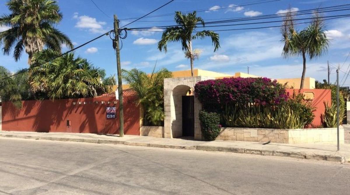3 bedrooms House in Yucatan, Mexico No. 159527