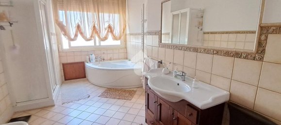 6-salle Appartement à Palermo, Italy No. 264011 20