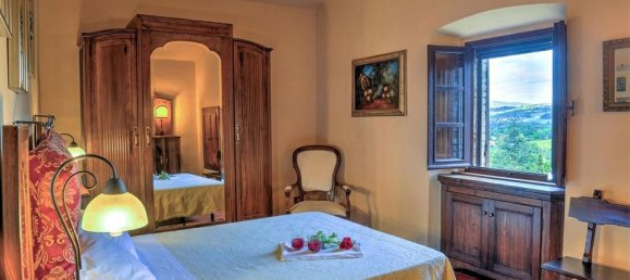 10 rooms House in Todi, Italy No. 57429 9