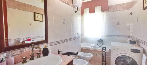 5 rooms Apartment in Canicattì, Italy No. 168091 6