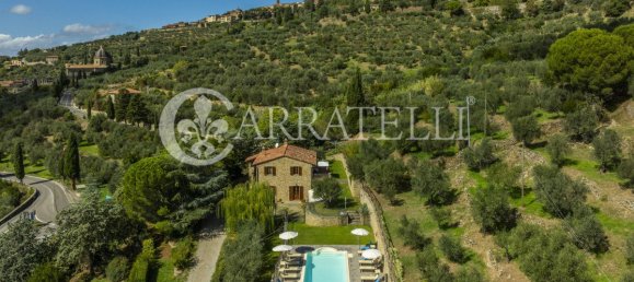 4 bedrooms House in Cortona, Italy No. 152336 39