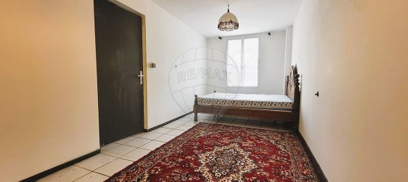 15-salle Bâtiment à Neuvy-sur-Loire, France No. 207464 11