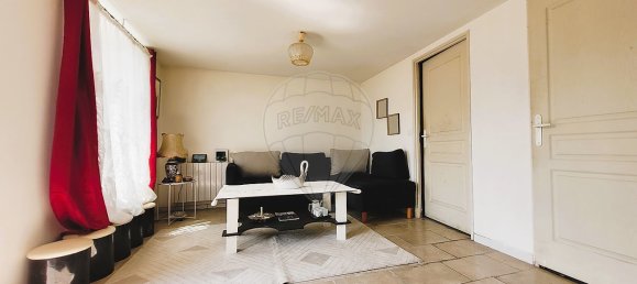 15-salle Bâtiment à Neuvy-sur-Loire, France No. 207464 5