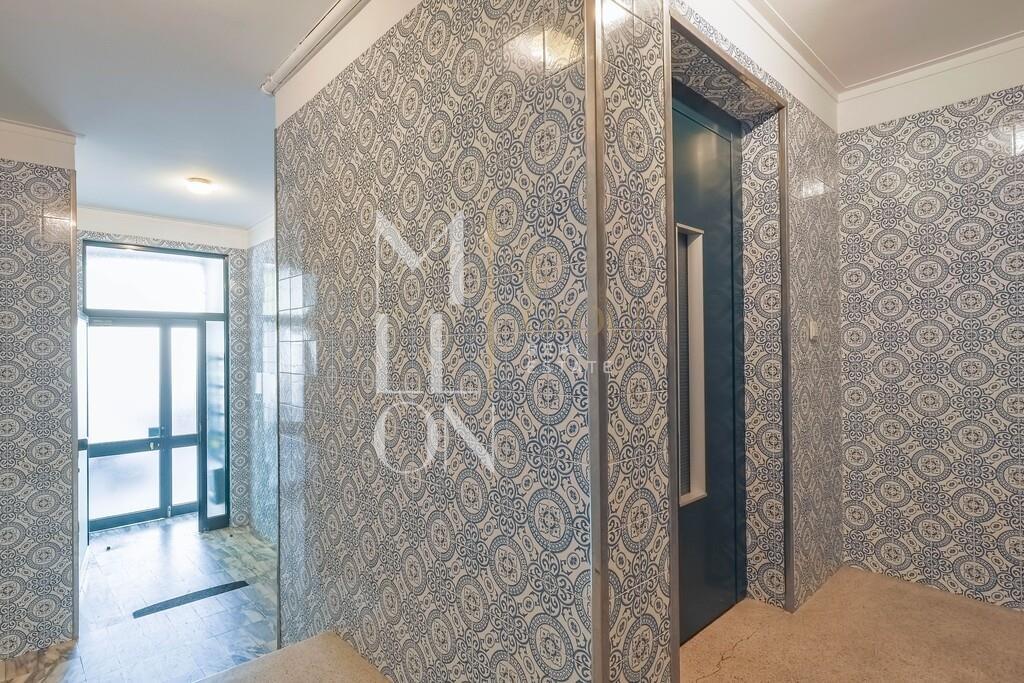 1 bedroom Apartment in Porto, Portugal No. 291987