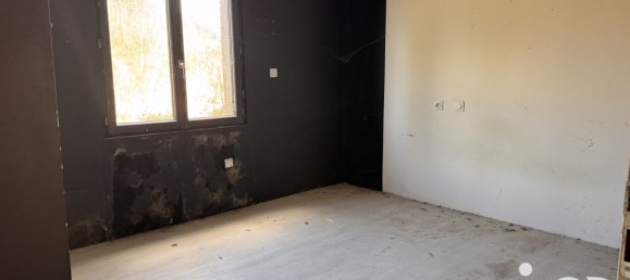 3 Schlafzimmer Haus in Loge-Fougereuse, France, Nr. 333045 6