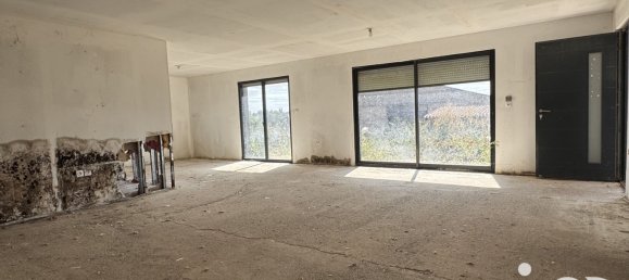 3 Schlafzimmer Haus in Loge-Fougereuse, France, Nr. 333045 3