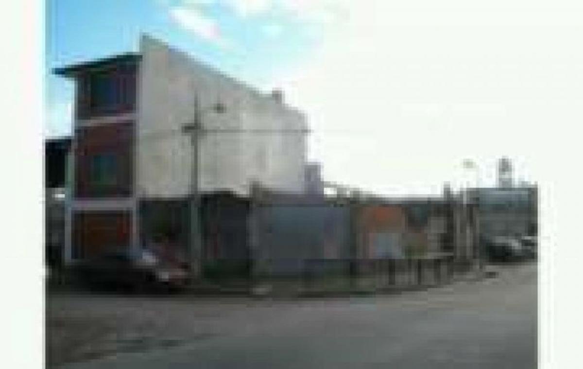 Terrain à Berazategui, Argentina 200m² No. 38150