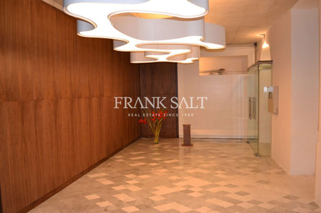 Ático de 2 dormitorios en Valletta, Malta No. 8479