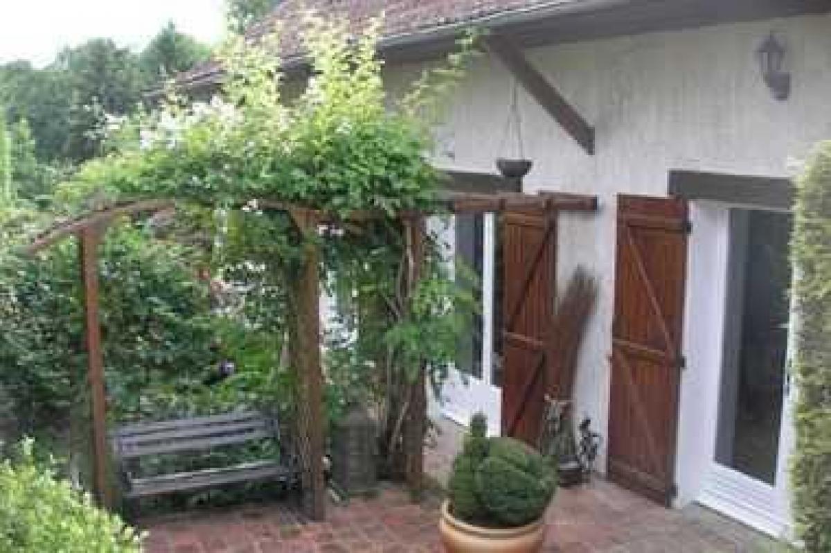 Дом с 3 спальнями в Кортни, Франция № 27469