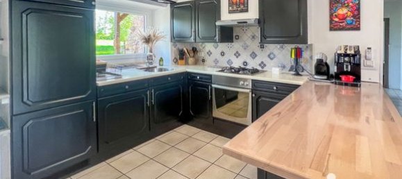  Castillos de 10 habitaciónes en La Comelle, France No. 303353 5