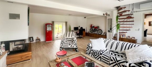  Castillos de 10 habitaciónes en La Comelle, France No. 303353 6