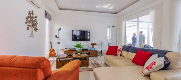 3 bedrooms Cafe / restaurant in Hua Hin, Thailand No. 6952 7