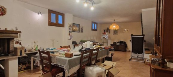 11 rooms Apartment in Perugia, Italy No. 294509 22