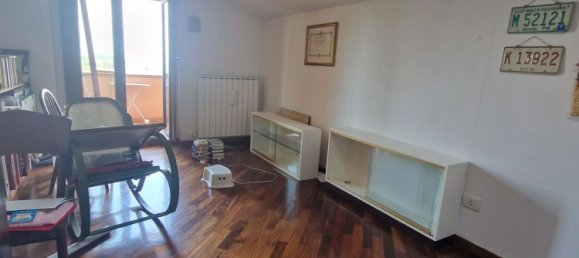 11 rooms Apartment in Perugia, Italy No. 294509 49
