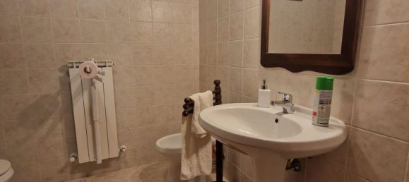 11 rooms Apartment in Perugia, Italy No. 294509 20