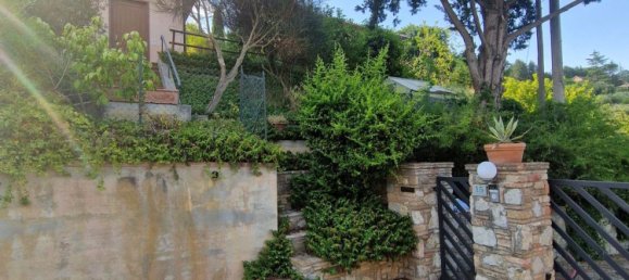 11 rooms Apartment in Perugia, Italy No. 294509 34