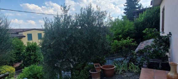 11 rooms Apartment in Perugia, Italy No. 294509 29