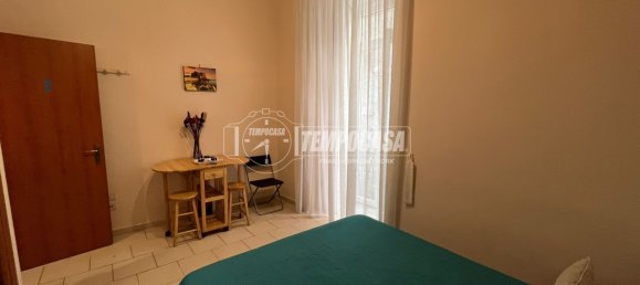 3 Schlafzimmer Wohnung in Naples, Italy, Nr. 312611 16