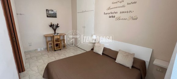 3 Schlafzimmer Wohnung in Naples, Italy, Nr. 312611 5