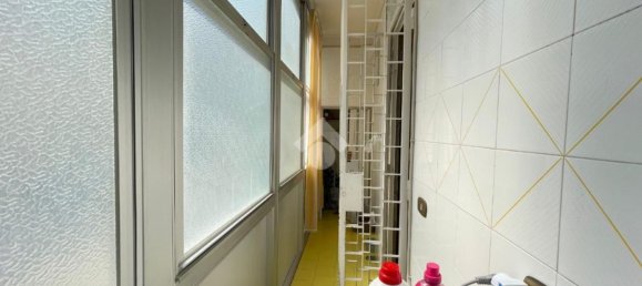 Квартира с 4 спальнями в Бари, Италия № 322743 18