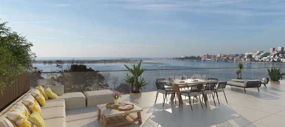 2 bedrooms Penthouse in Vila Nova de Gaia, Portugal No. 188306 4