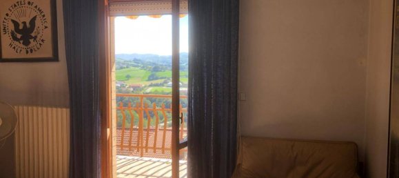 5 rooms Apartment in Amandola, Italy No. 80613 27