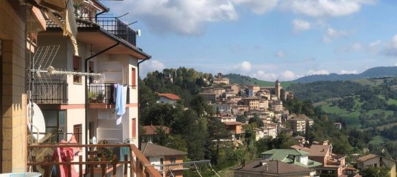 5 rooms Apartment in Amandola, Italy No. 80613 30