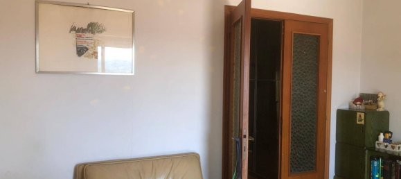 5 rooms Apartment in Amandola, Italy No. 80613 29