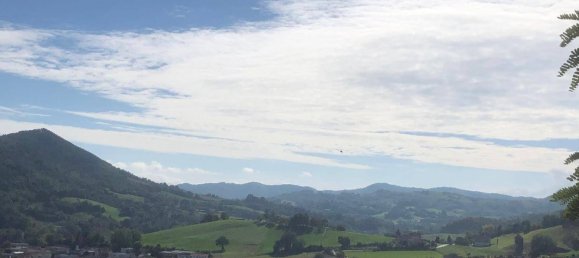 5 rooms Apartment in Amandola, Italy No. 80613 8