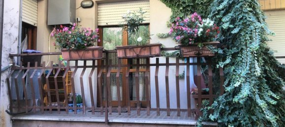 5 rooms Apartment in Amandola, Italy No. 80613 5