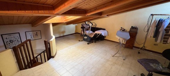 4 bedrooms House in Gassino Torinese, Italy No. 371258 16