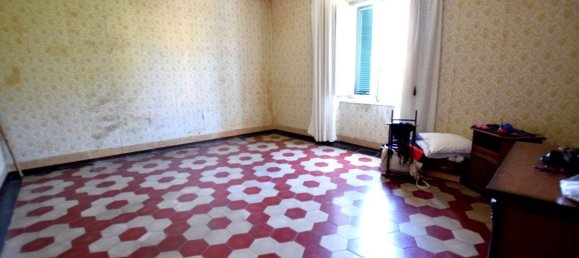 8 rooms House in Livorno, Italy No. 227158 26
