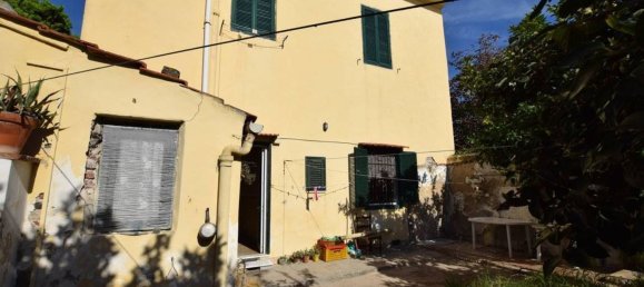 8 rooms House in Livorno, Italy No. 227158 52