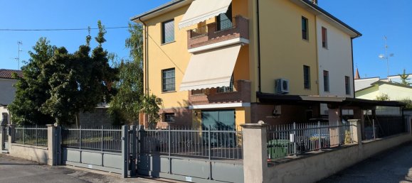 6 bedrooms House in Terre del Reno, Italy No. 344327 3