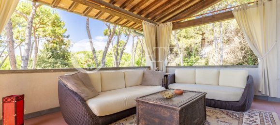 13 bedrooms Villa in Massa, Italy No. 115908 11