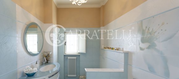 13 bedrooms Villa in Massa, Italy No. 115908 48