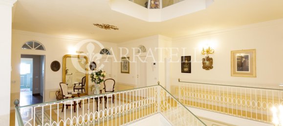 13 bedrooms Villa in Massa, Italy No. 115908 16