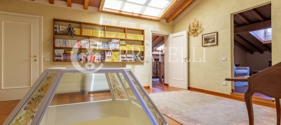 13 bedrooms Villa in Massa, Italy No. 115908 34