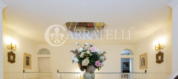 13 bedrooms Villa in Massa, Italy No. 115908 17