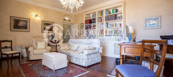 13 bedrooms Villa in Massa, Italy No. 115908 23