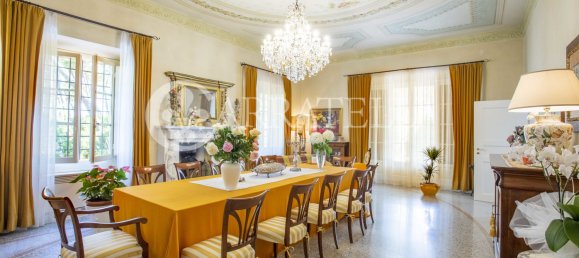 13 bedrooms Villa in Massa, Italy No. 115908 13