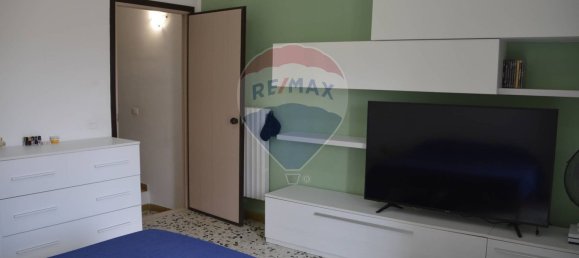 Apartamento de 3 habitaciónes en Penne, Italy No. 303491 12