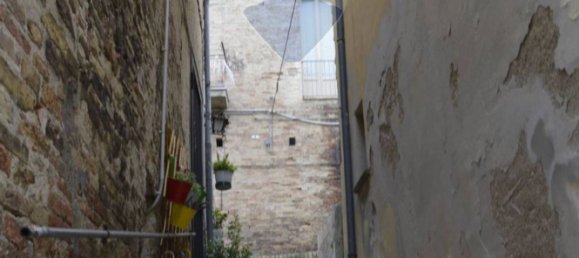 Apartamento de 3 habitaciónes en Penne, Italy No. 303491 10