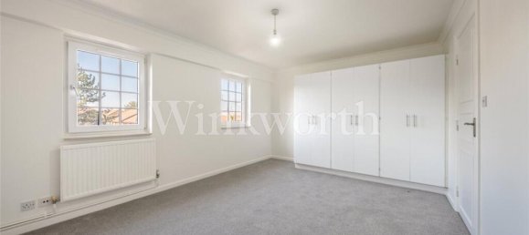 3 bedrooms Commercial property in London, United Kingdom No. 3666 6